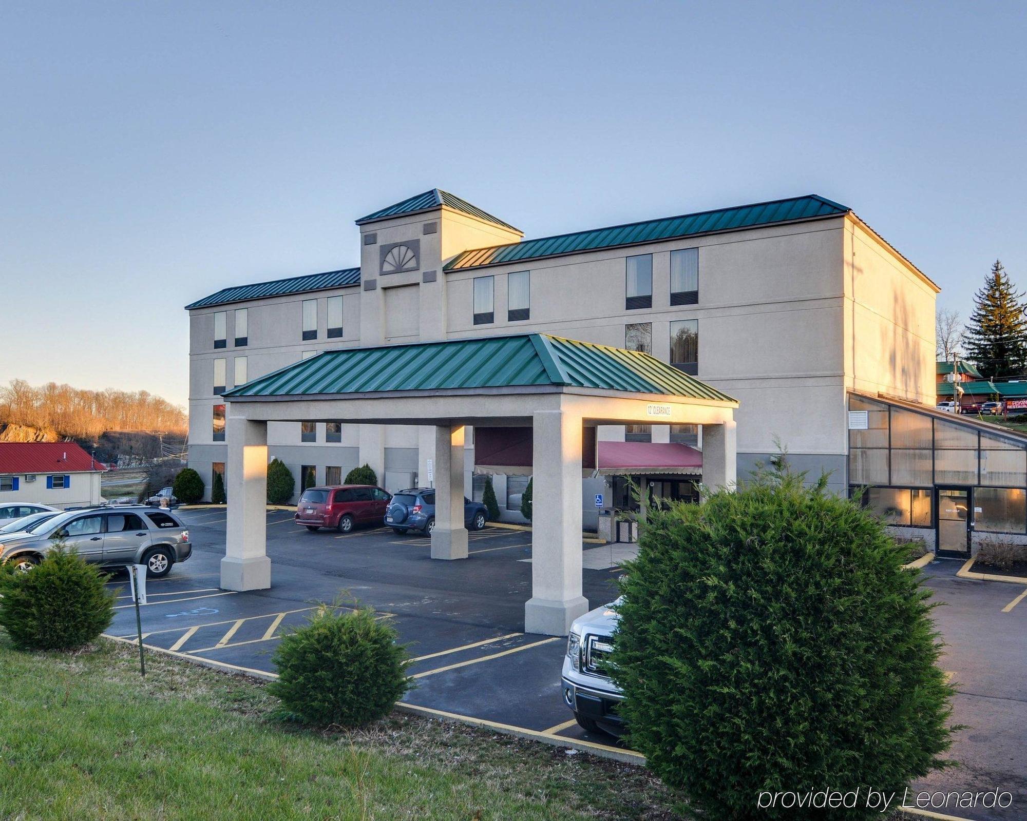 Spark By Hilton Wytheville East Main Street Exteriör bild
