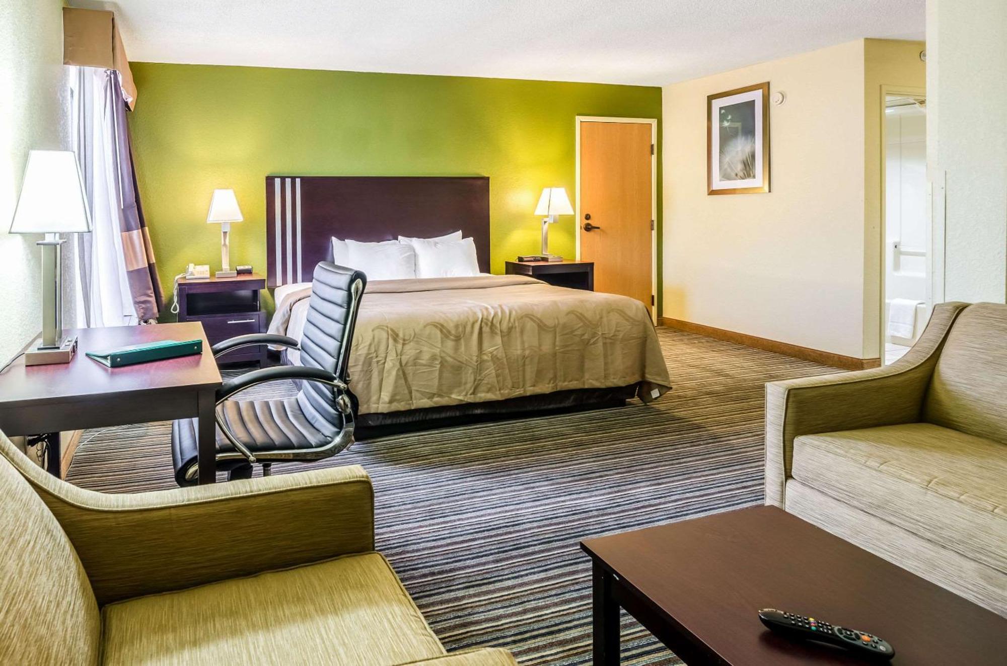 Spark By Hilton Wytheville East Main Street Exteriör bild