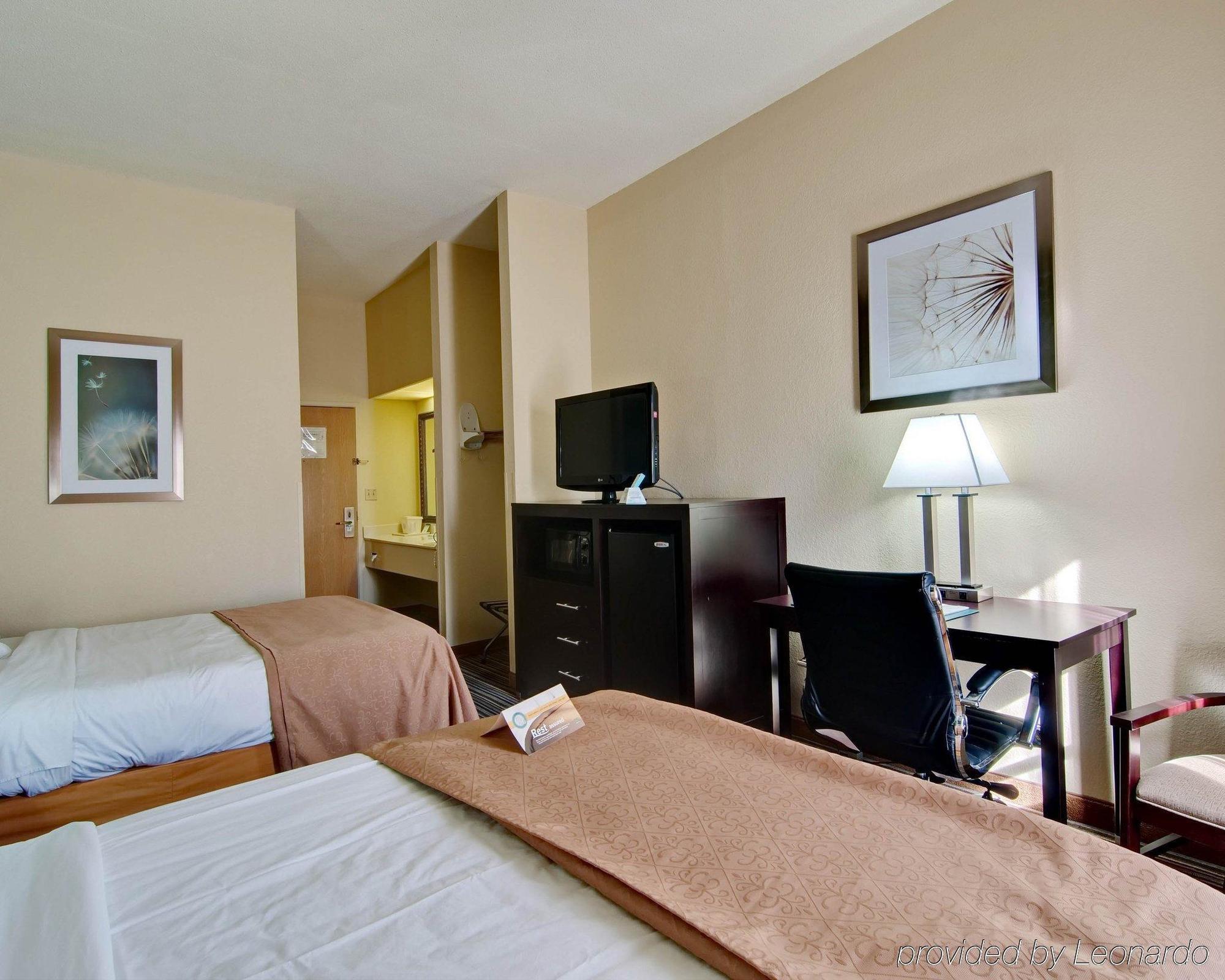 Spark By Hilton Wytheville East Main Street Exteriör bild